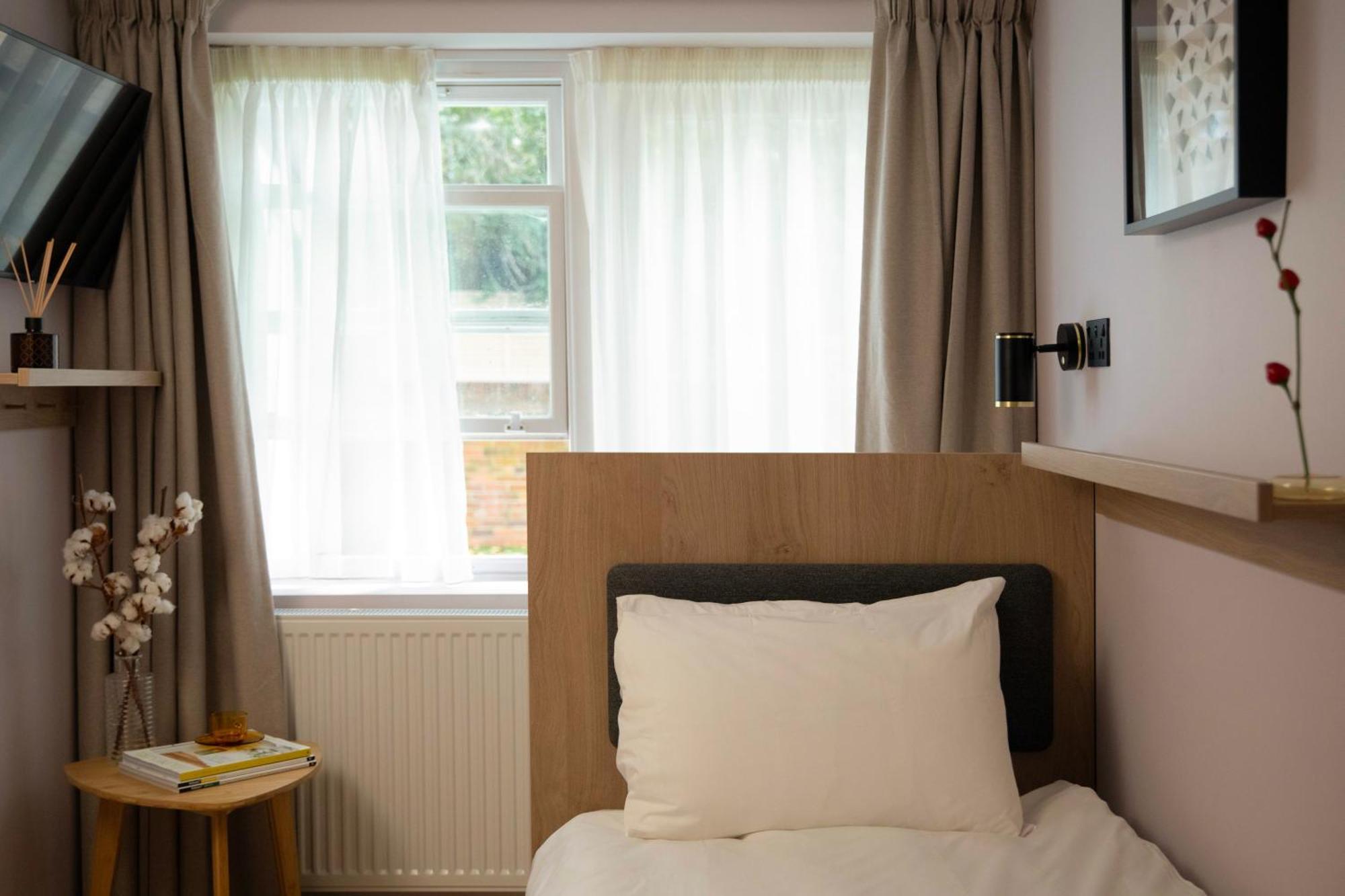 Hotel Bob W London Olympia Exterior foto